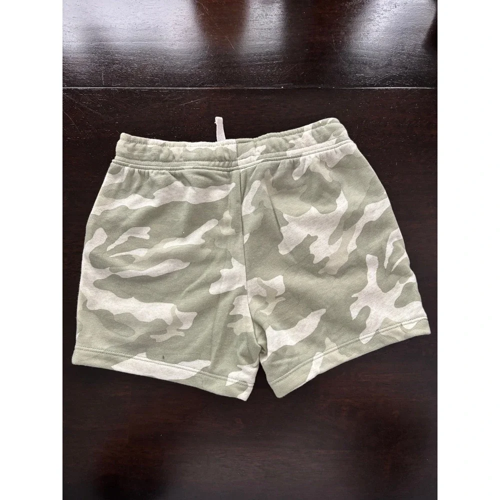 Shorts lot